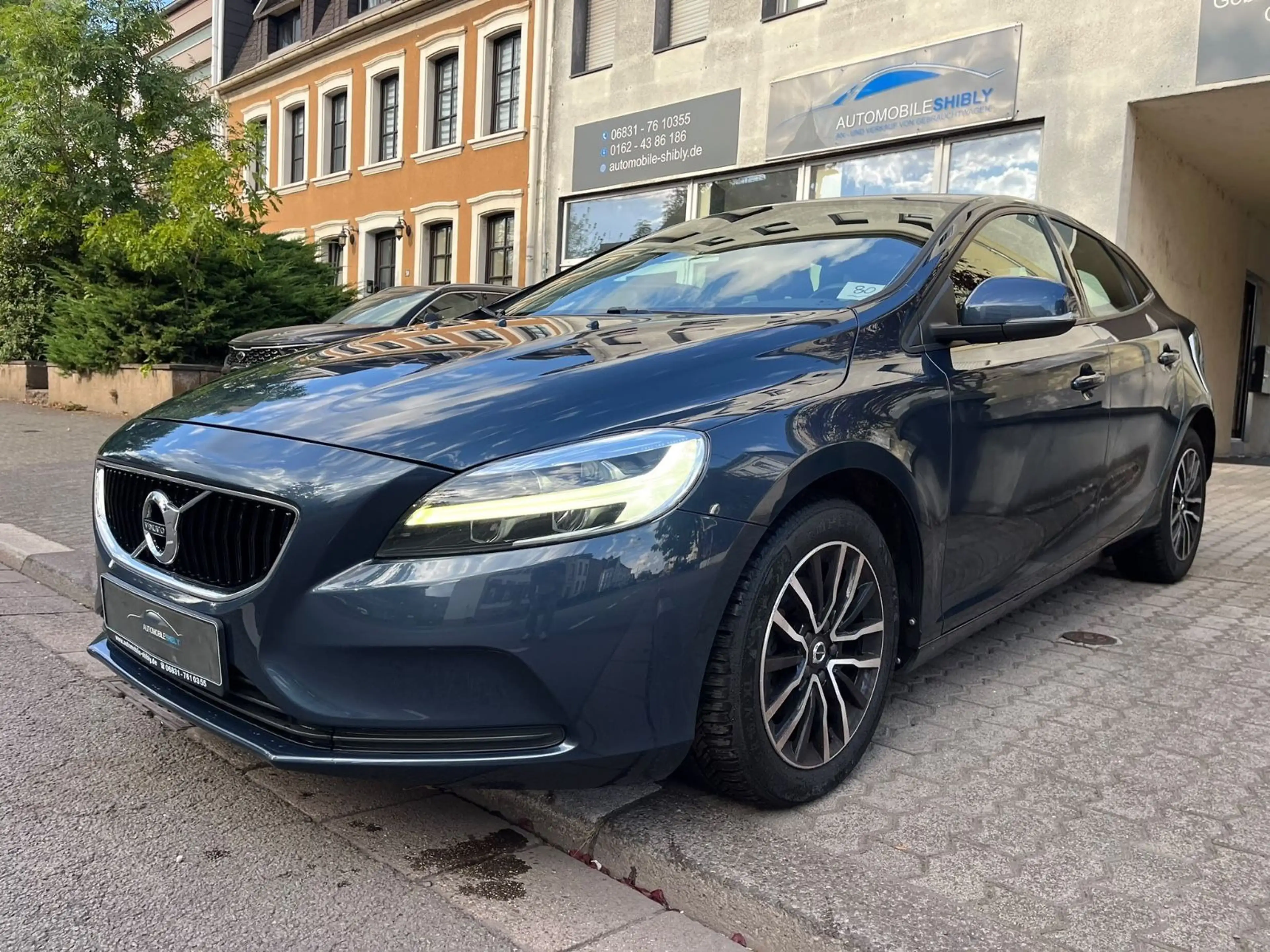Volvo V40 D2 NAVI, LED, FACELIFT