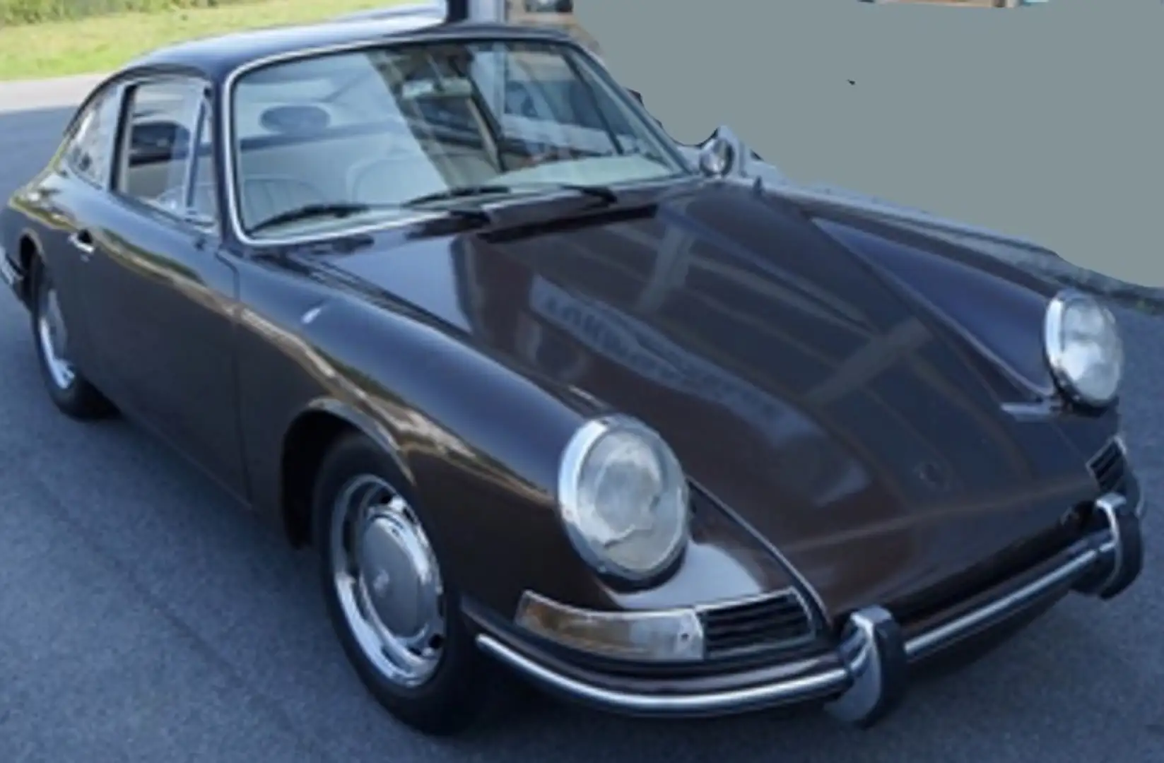 Porsche 911 Baujahr Juli 1965.  911 2.0, 130 PS Braun - 2