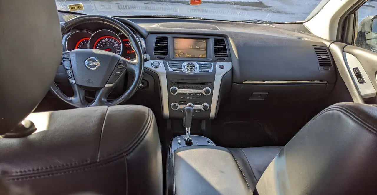 Nissan Murano снимка Nissan Murano