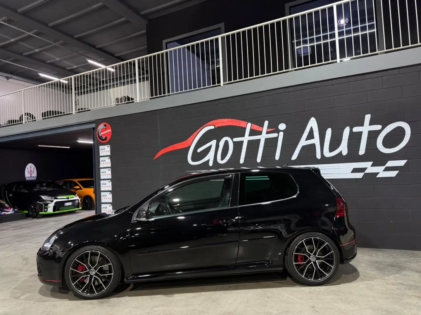 Volkswagen Golf MOTORE CON 20K KM ASPIRAZIONE SCARICO Noir - 2