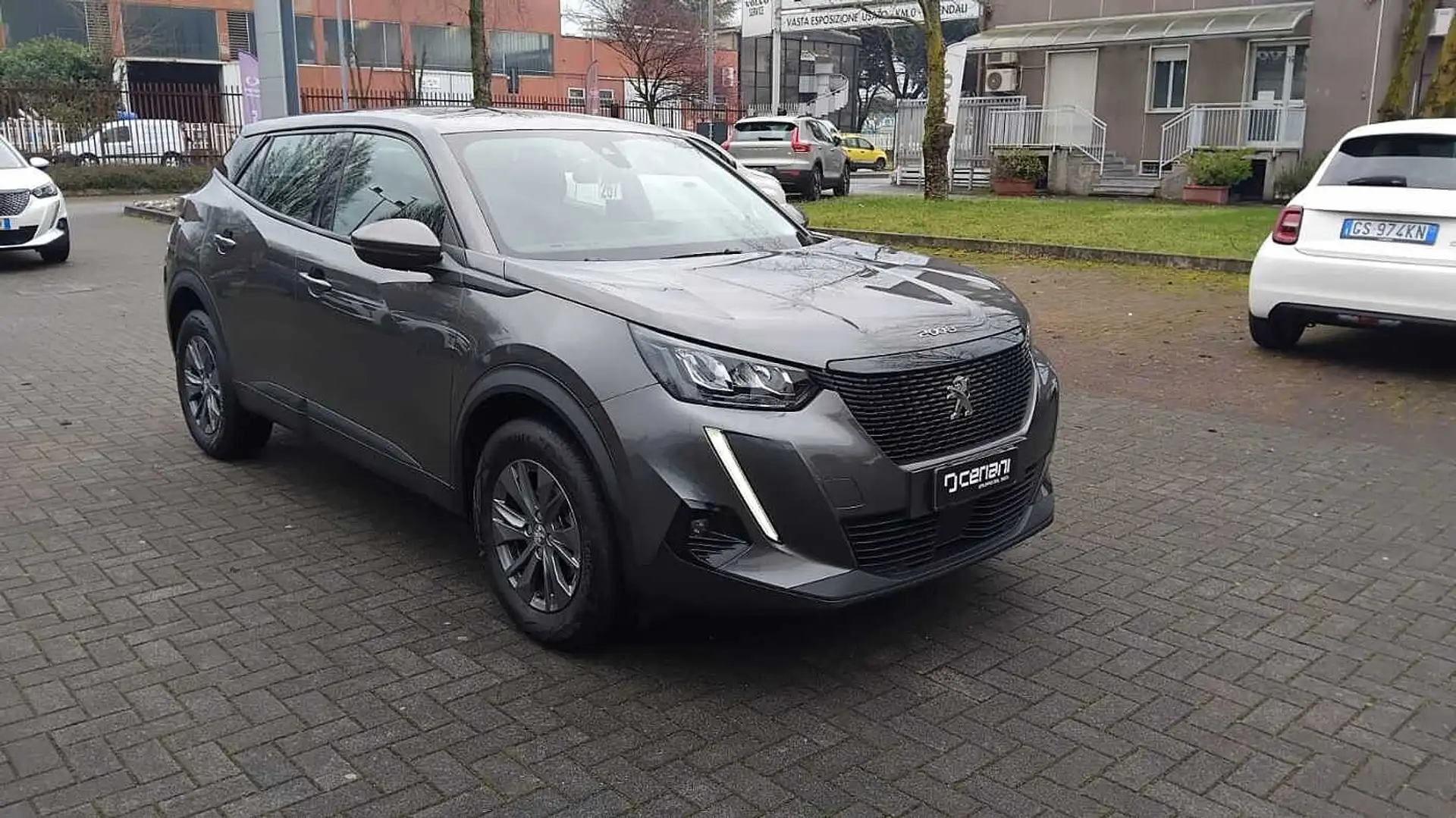 Peugeot 2008 PureTech 130 S&S Active Grigio - 2
