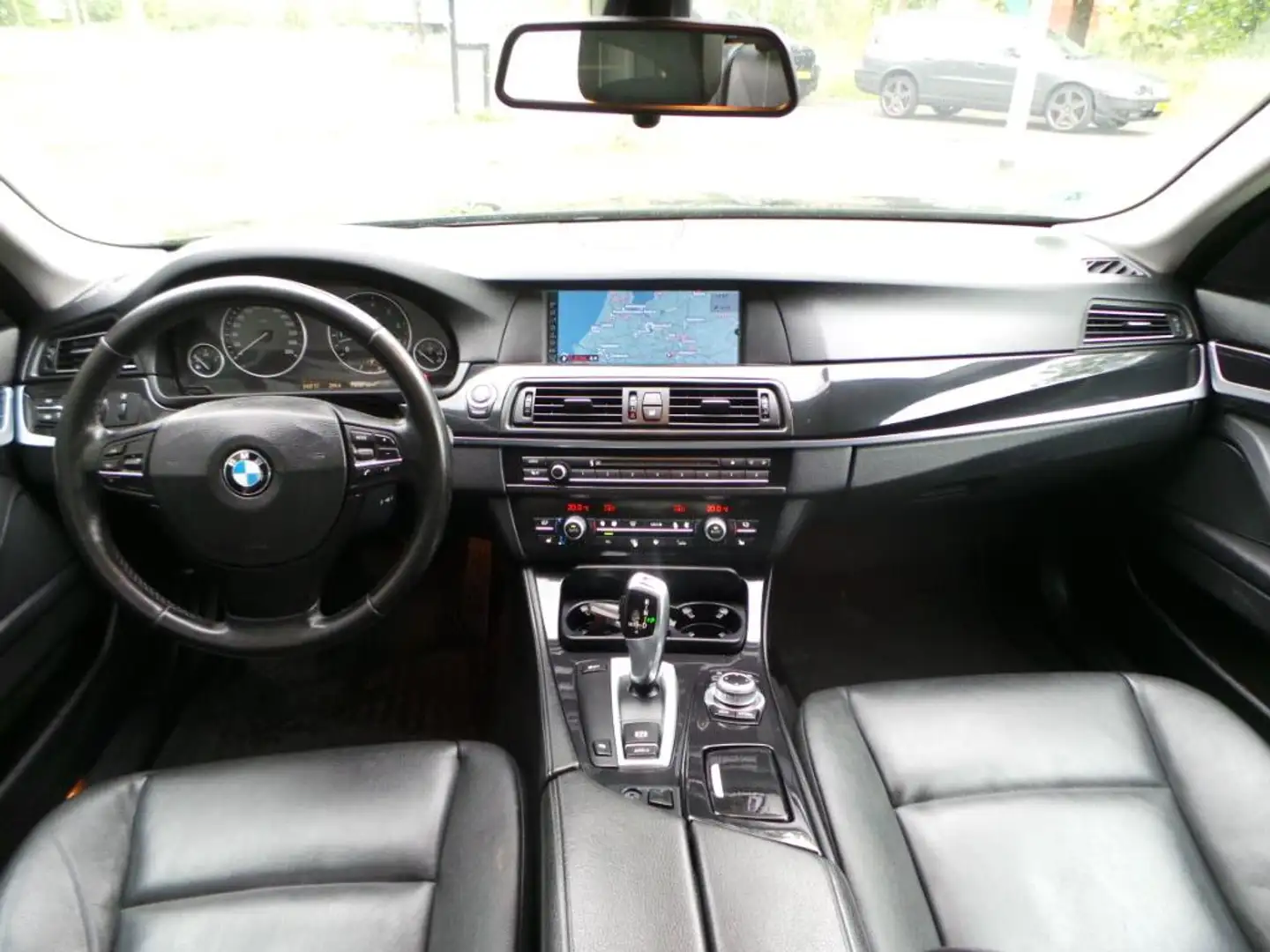 BMW 528 5-serie 528i High Executive ( INRUIL MOGELIJK ) Noir - 2