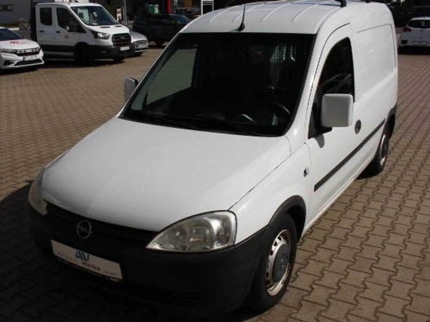 Opel Combo Corsa Combo 1.3 CDTI  DPF - BOTT-Regaleinbau Weiß - 1