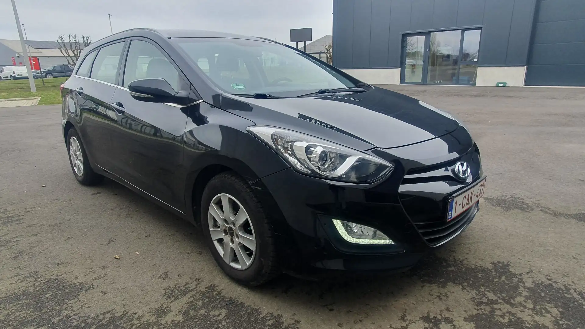 Hyundai i30 SW 1.4 CRDi Comfort - 1