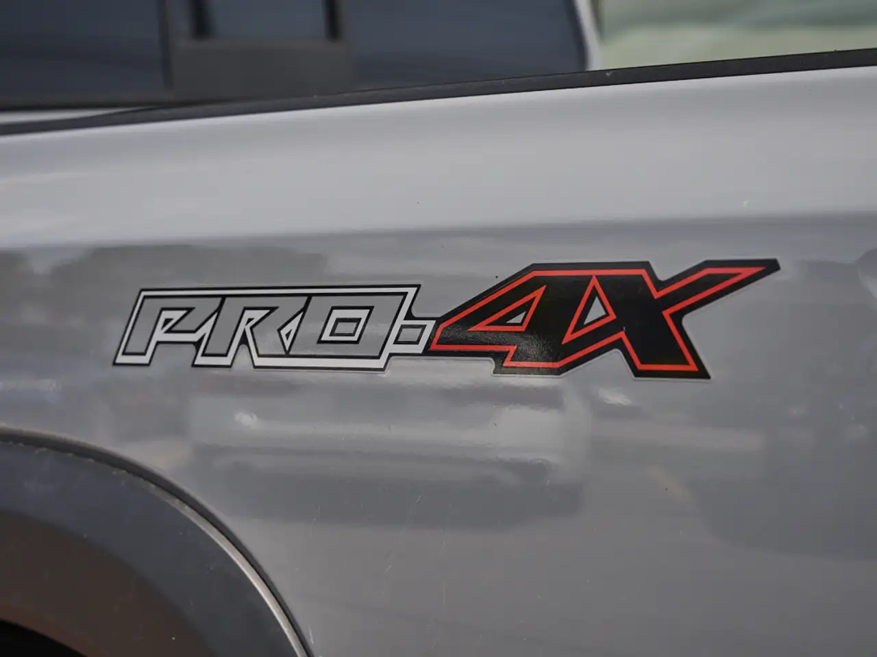 Nissan Frontier photo Nissan Frontier