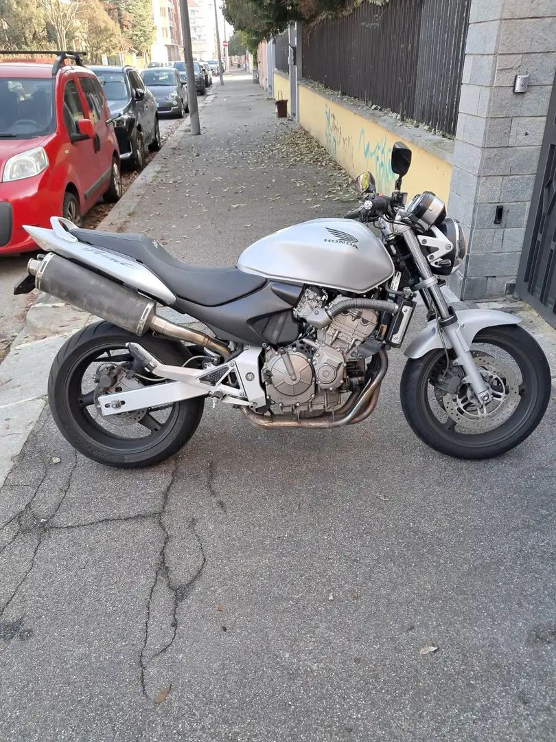 Honda Hornet Gris - 1