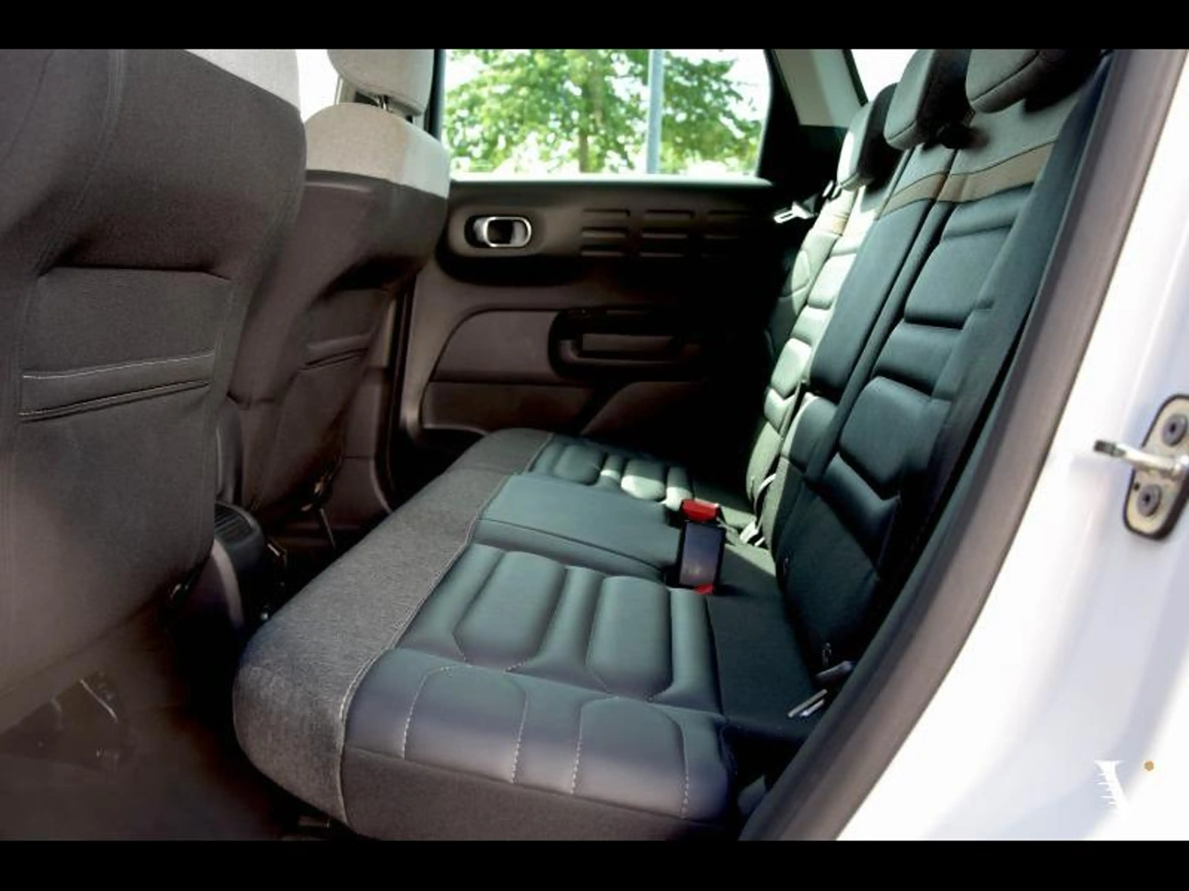Citroen C3 Aircross NAVI | CARPLAY | CAMERA — photo 20