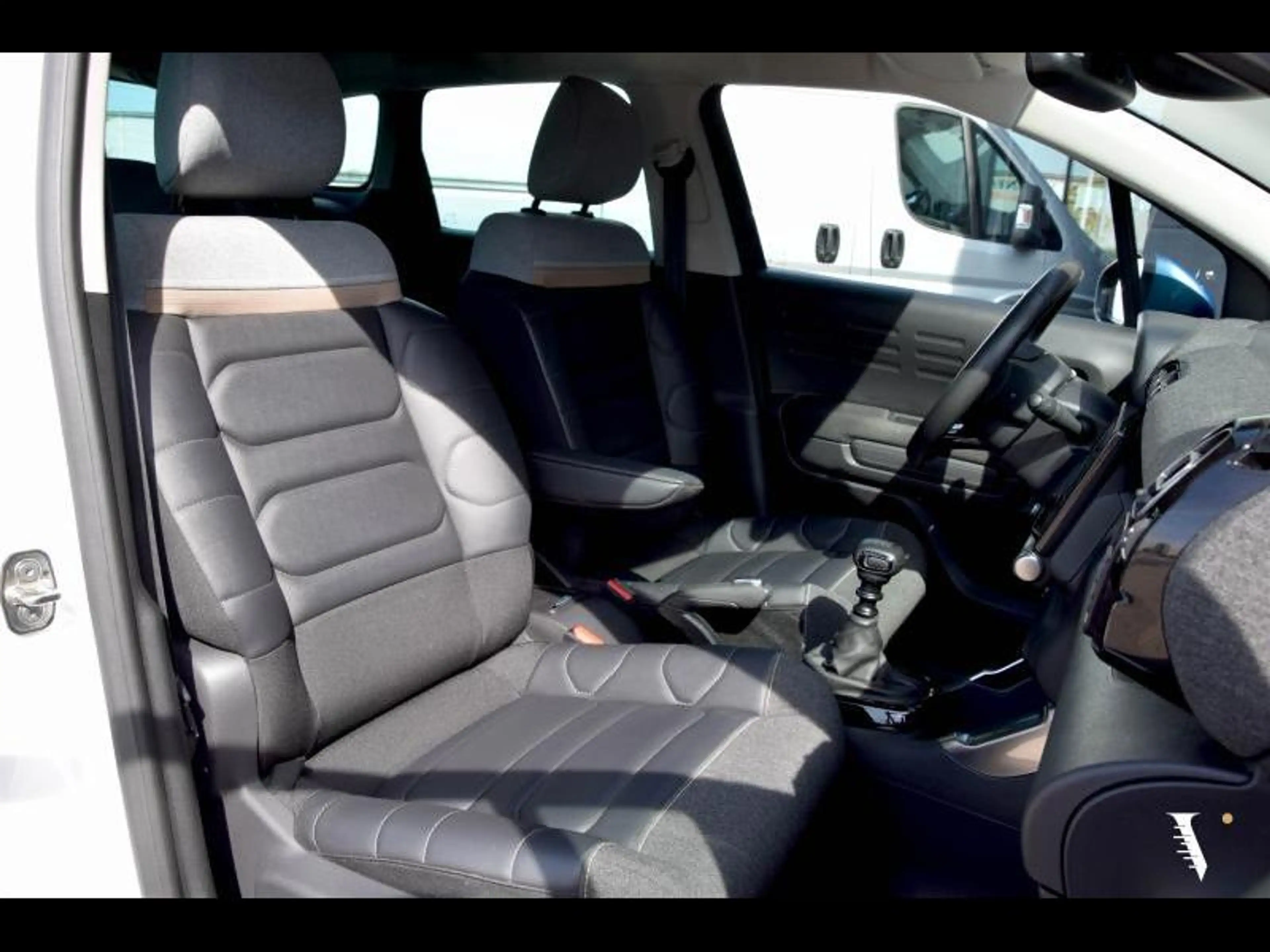Citroen C3 Aircross NAVI | CARPLAY | CAMERA — photo 19