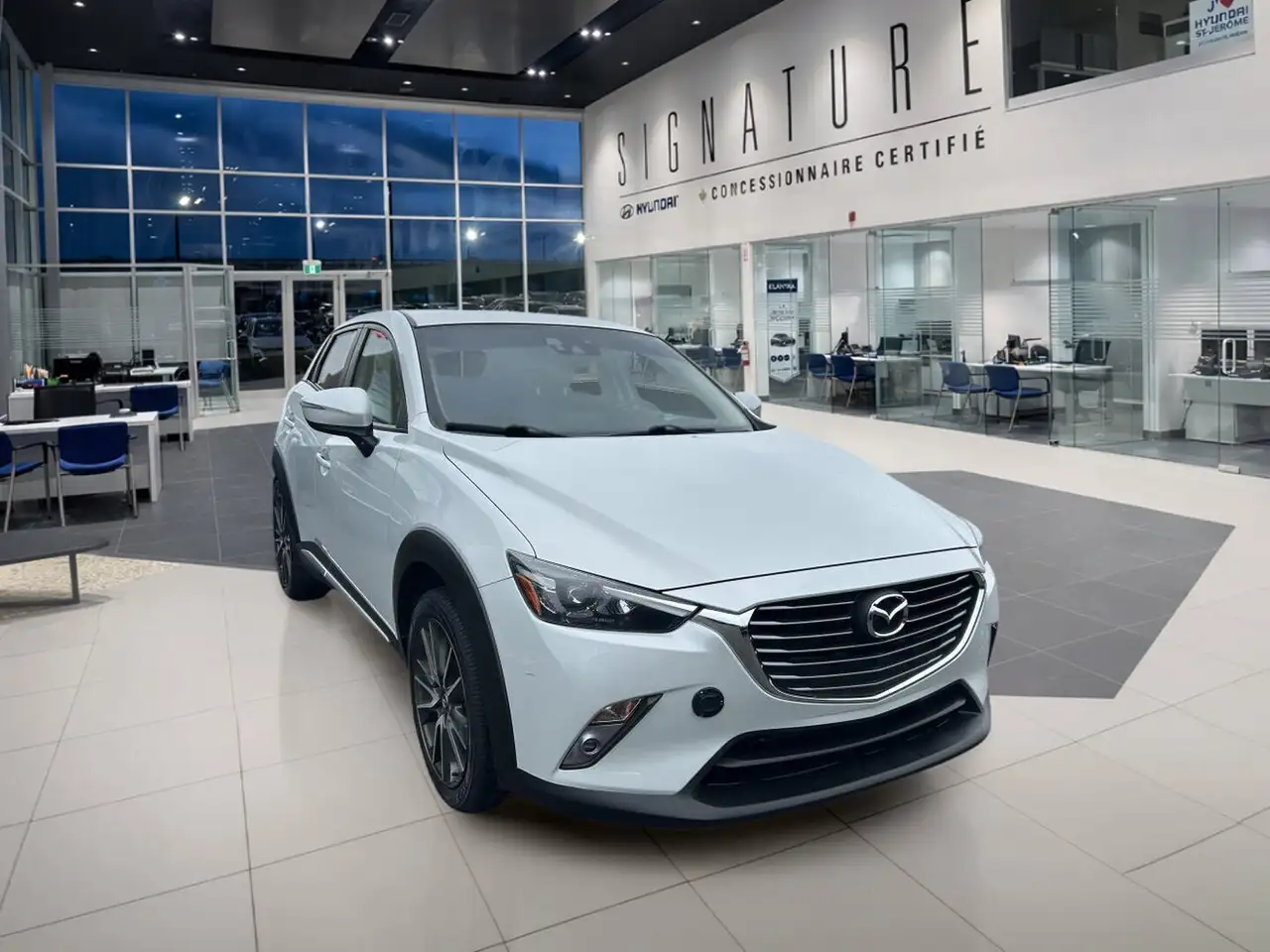 Mazda CX-3 снимка Mazda CX-3
