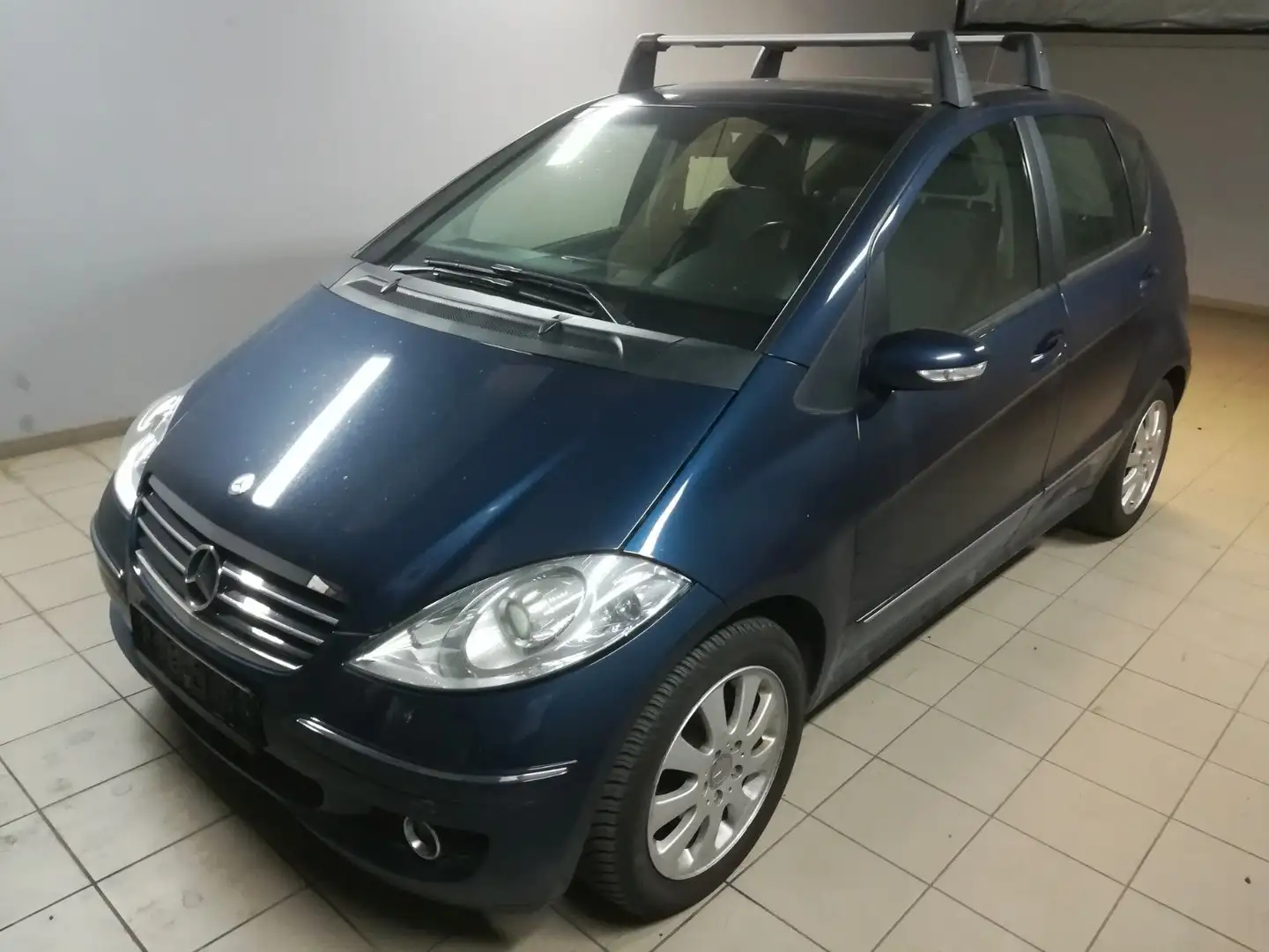 Mercedes-Benz A 200 A -Klasse A 200 Getriebeschaden Bleu - 1