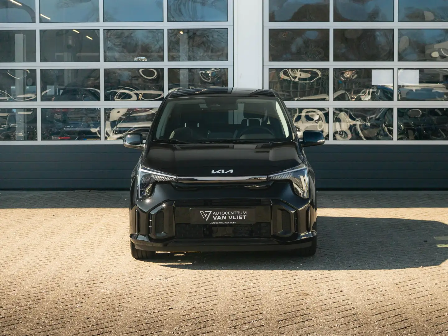 Kia Picanto 1.0 DPI GT-Line | Direct beschikbaar l | MY25 | St Zwart - 2