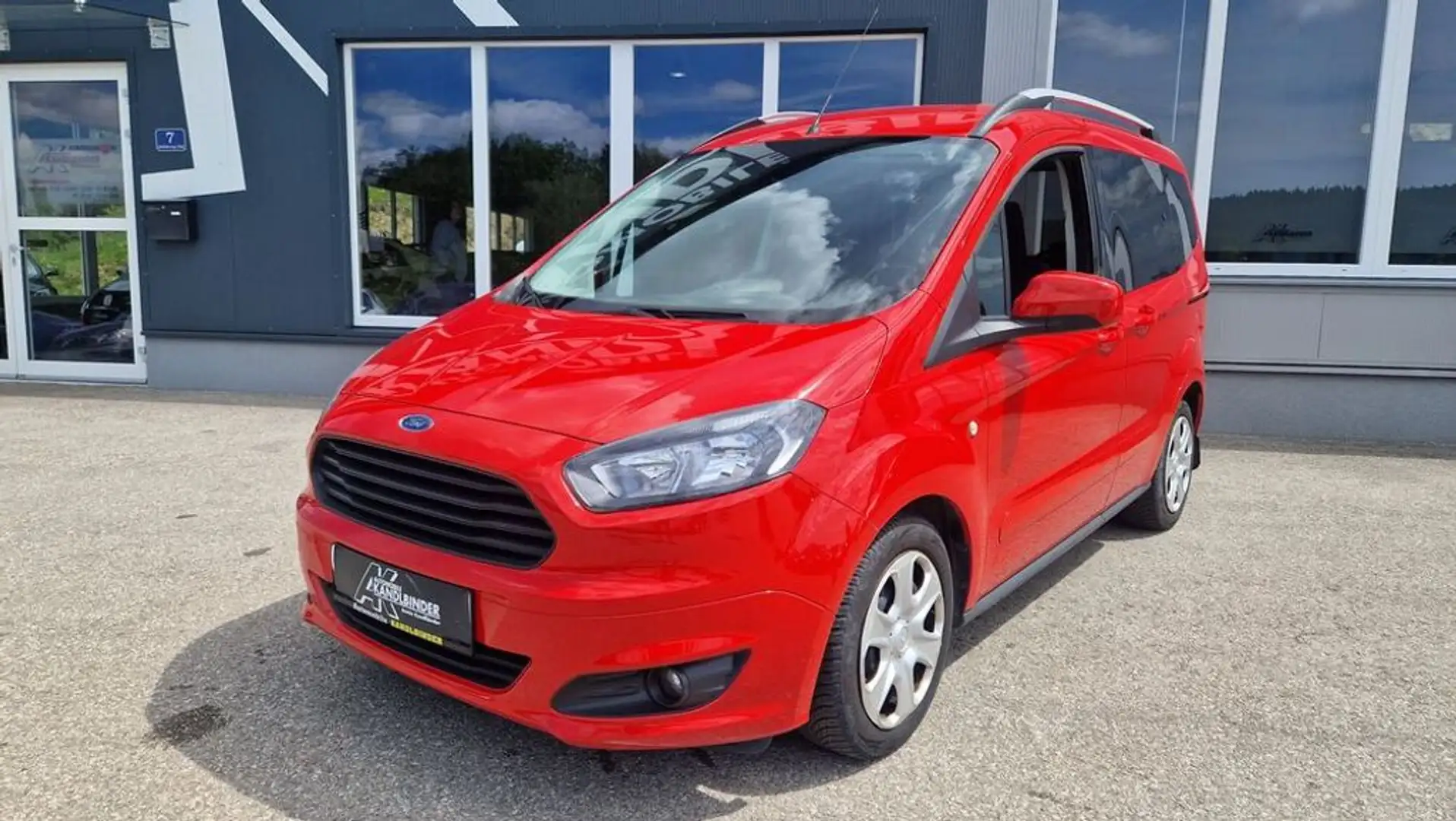 Ford Tourneo Courier EcoBoost Rot - 1