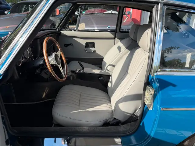 MG MGB view 11