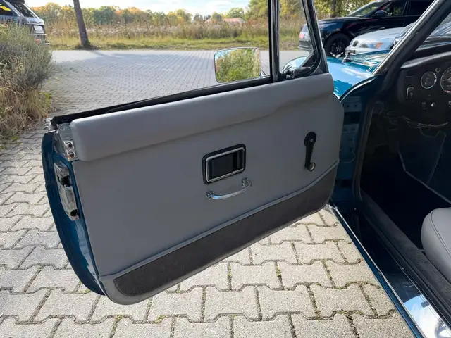 MG MGB view 14