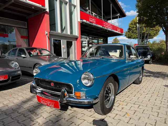 MG MGB view 3