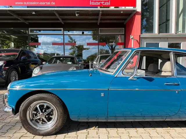 MG MGB view 5