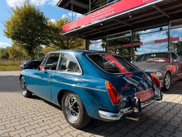 MG MGB view 4