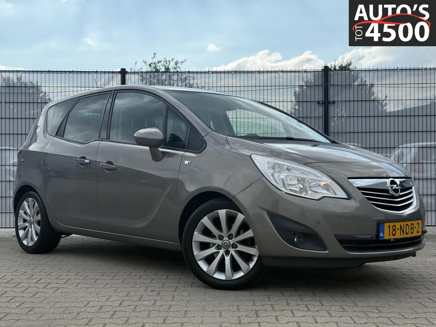 Opel Meriva 1.4 Cosmo Dealer onderhouden! Trekhaak! Bruin - 1
