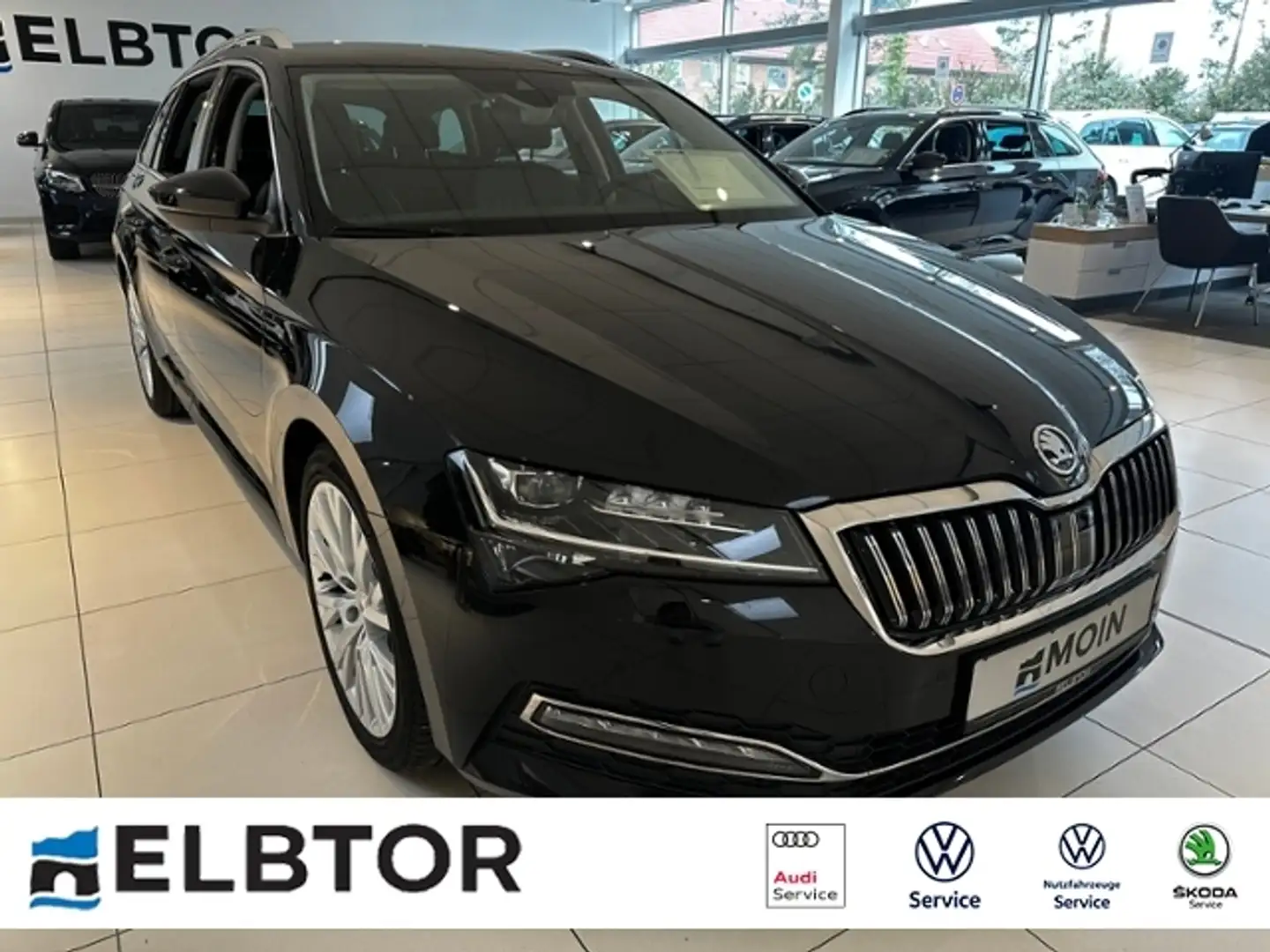 Skoda Superb Combi 2.0 TDI DSG Prem. Ed. Navi PDC ACC Schwarz - 1
