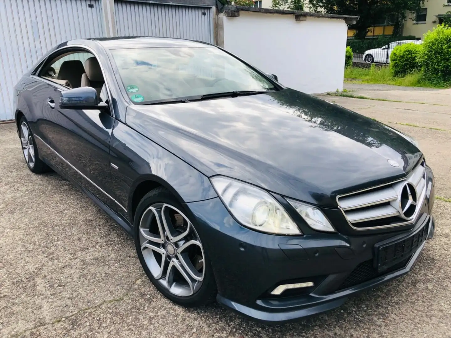 Mercedes-Benz E 350 E Coupe 350 cdi AMG Grigio - 2