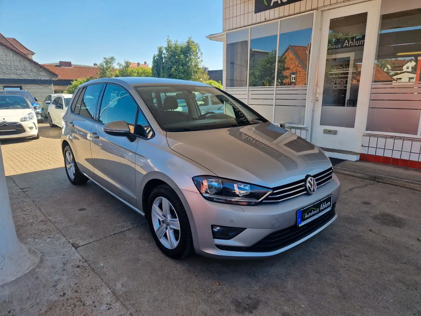 Volkswagen Golf Sportsvan VII Comfortline AHK Klima Navi PD Stříbrná - 1