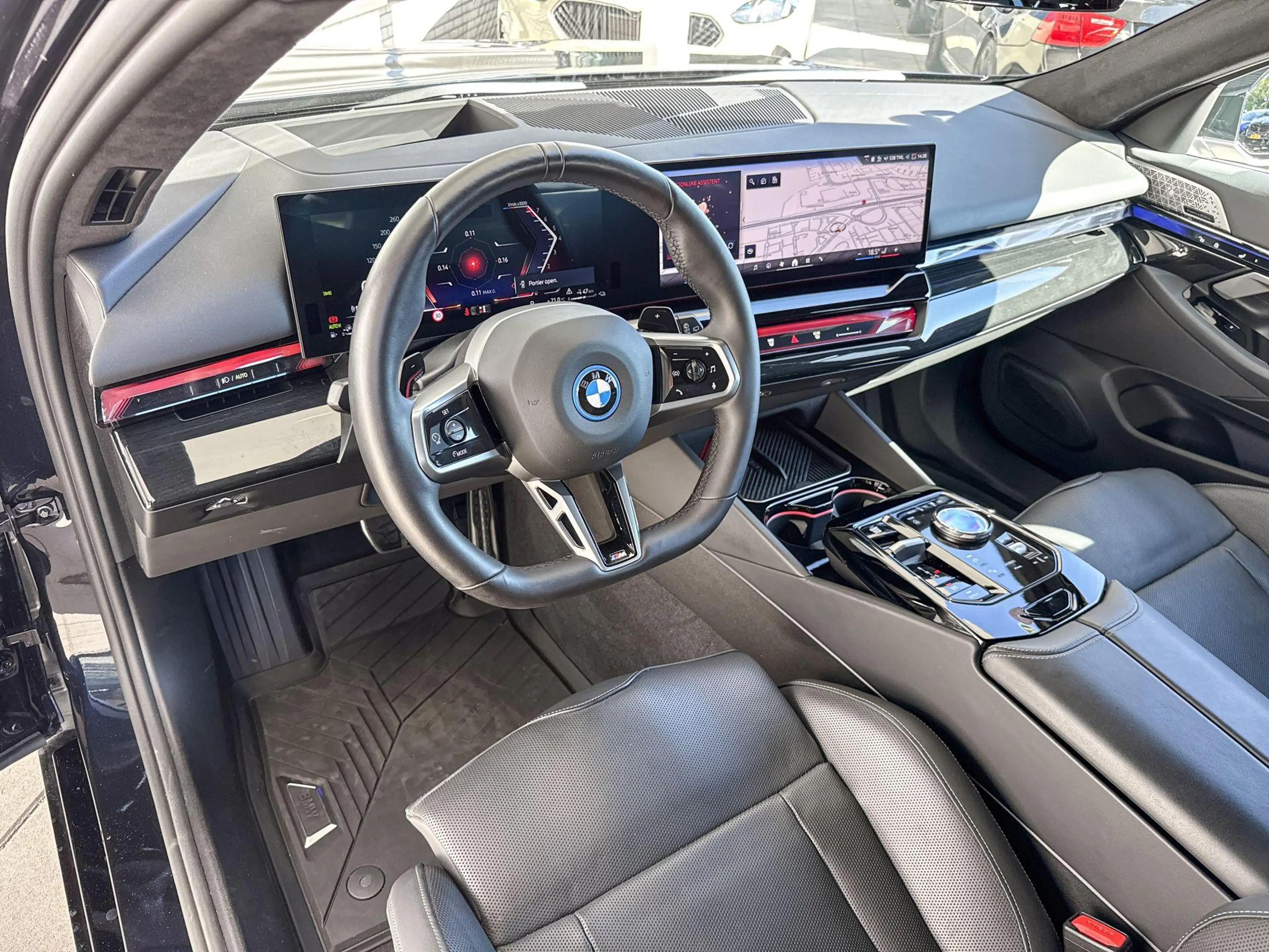 BMW 550 5 Serie Touring 550e xDrive — photo 5