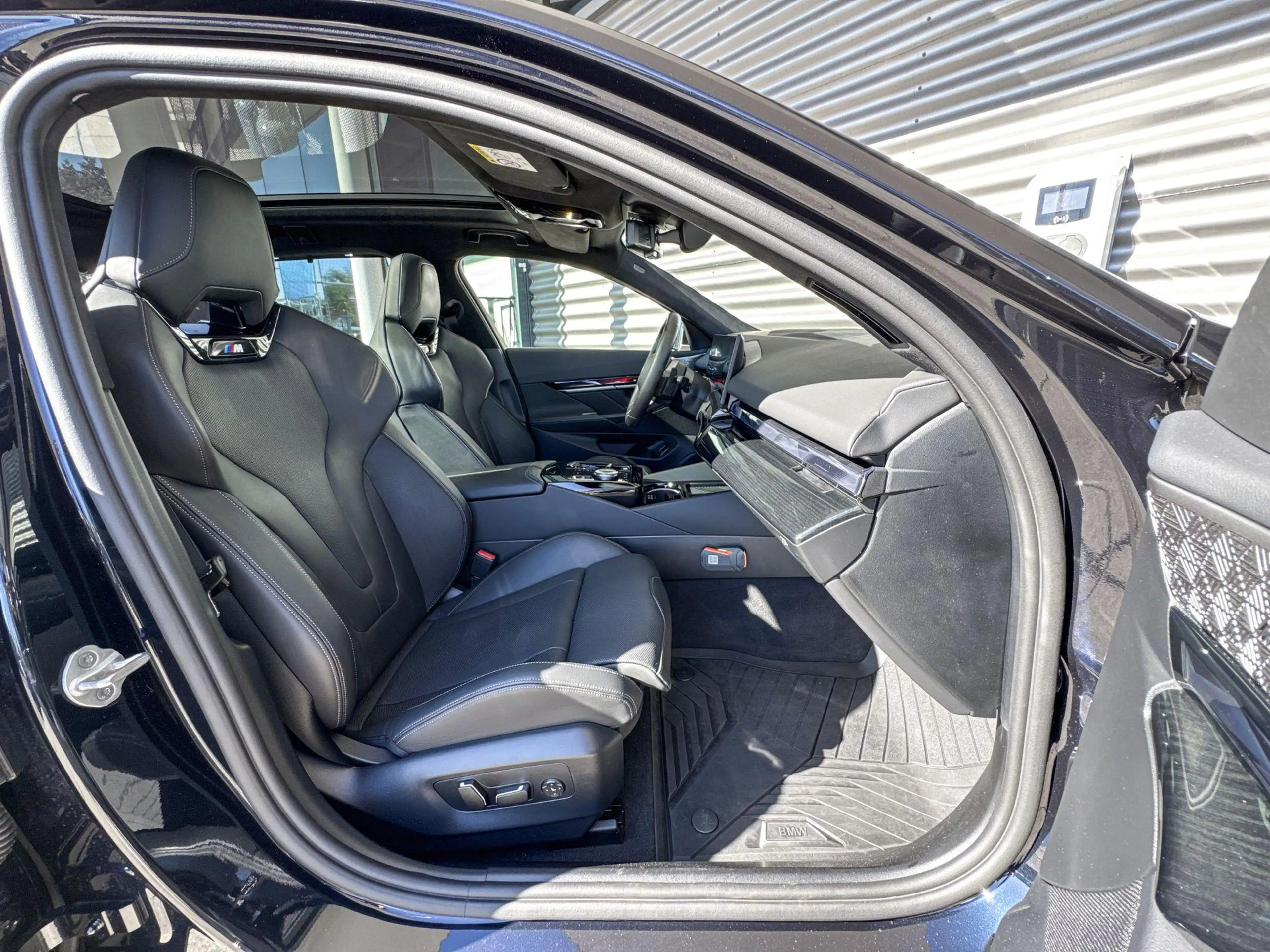 BMW 550 5 Serie Touring 550e xDrive — photo 6