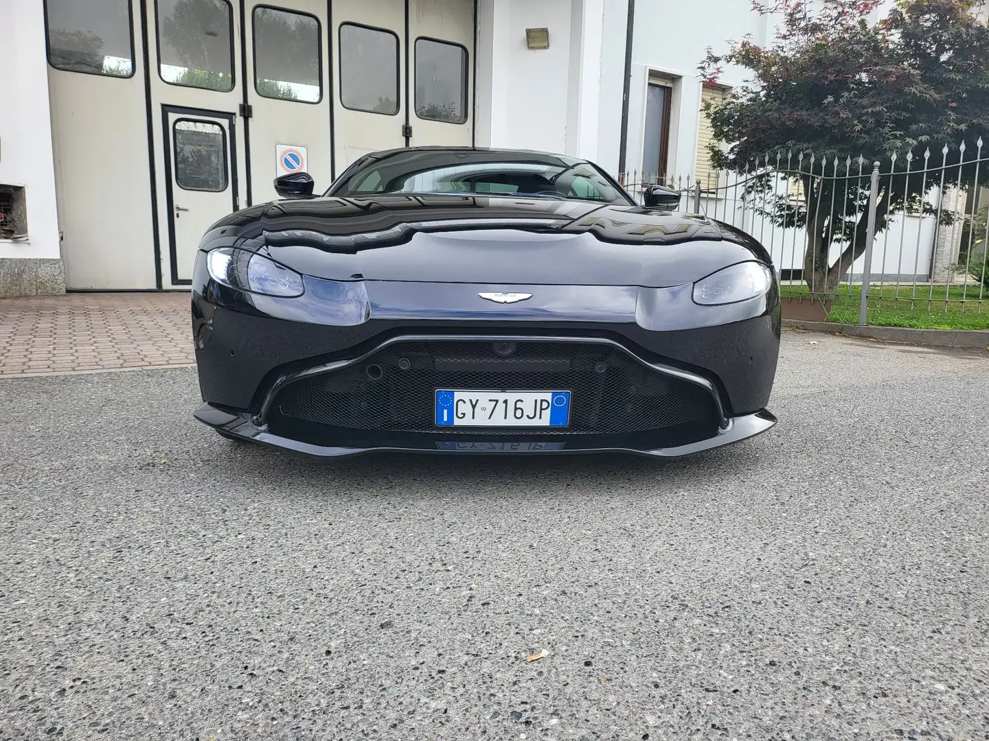 Aston Martin Vantage Coupe 4.0 V8 auto Strepitosa!!! Albastru - 2