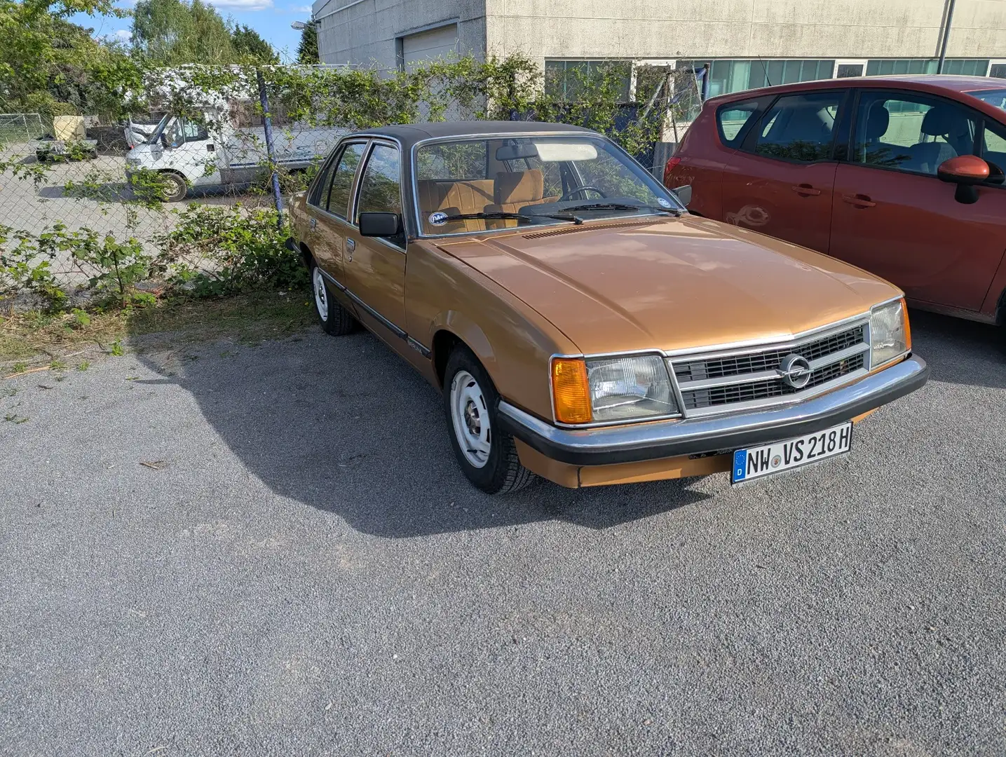 Opel Commodore Berlina 2.5 S Gold - 1