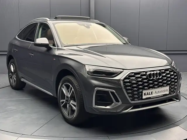 Audi Q5 view 7