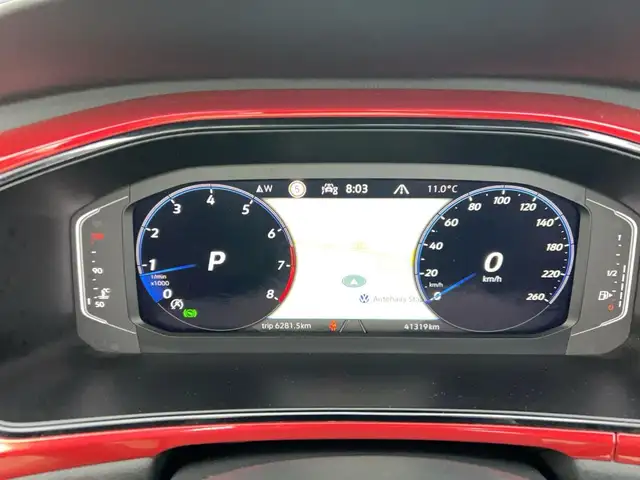 Volkswagen T-Roc view 10