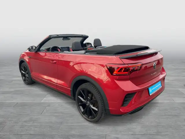 Volkswagen T-Roc view 3