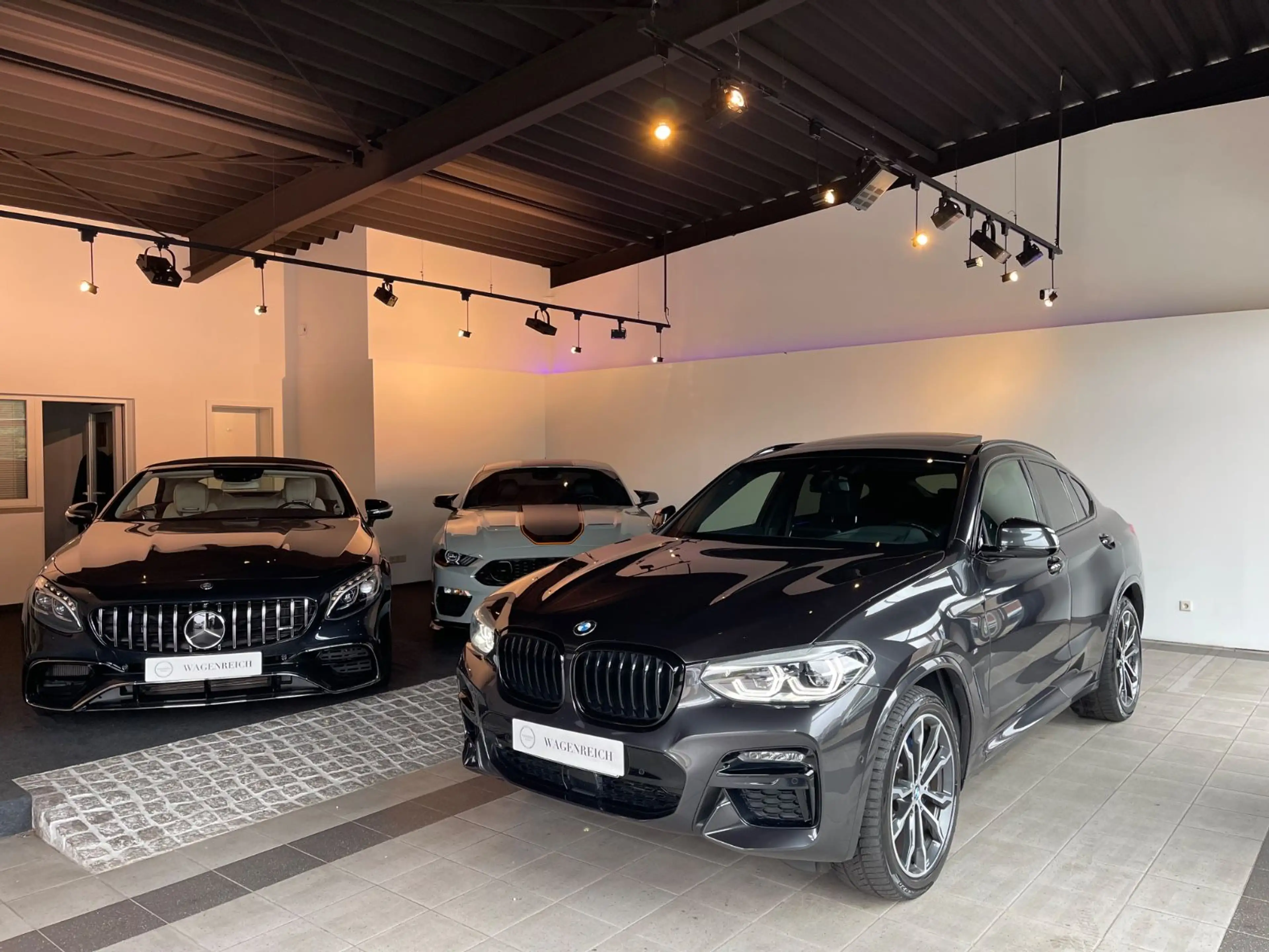 BMW X4 M40 i | Panorama | Head-up | Harman Kardon | — photo 3