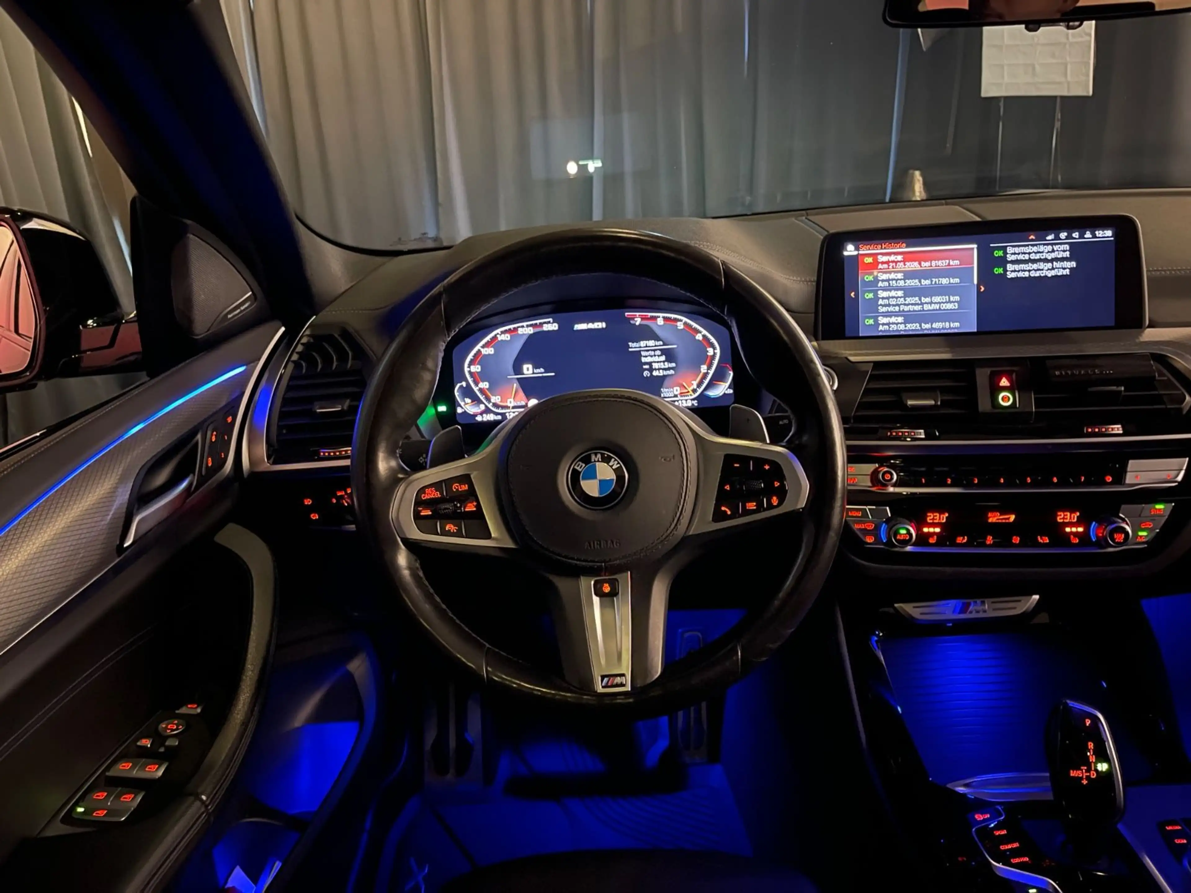 BMW X4 M40 i | Panorama | Head-up | Harman Kardon | — photo 13
