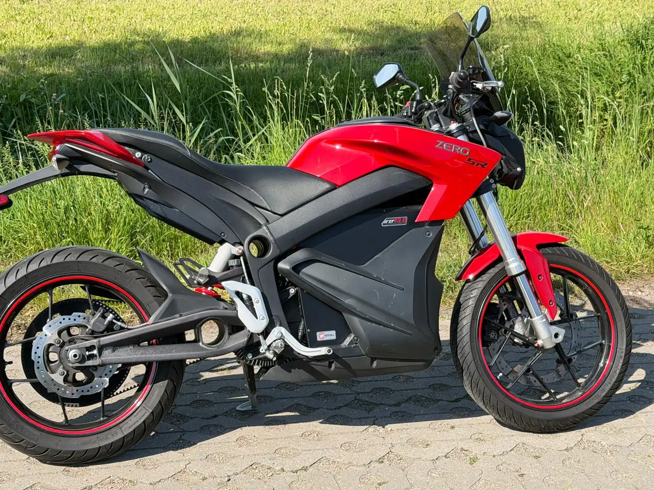 Zero Motorcycles Zero SR