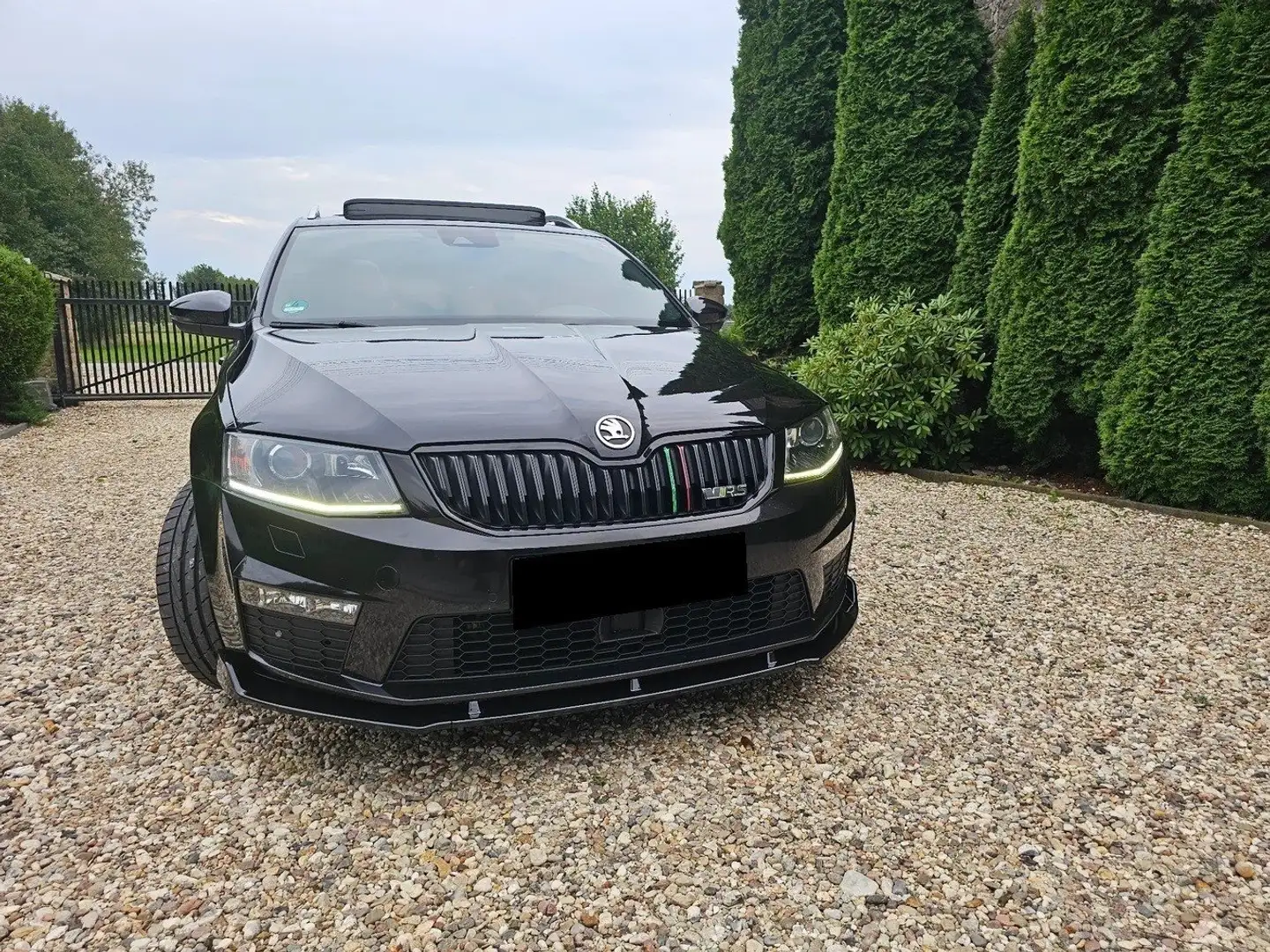 Skoda Octavia Octavia Combi 2.0 TDI (Green tec) DSGRS - 1