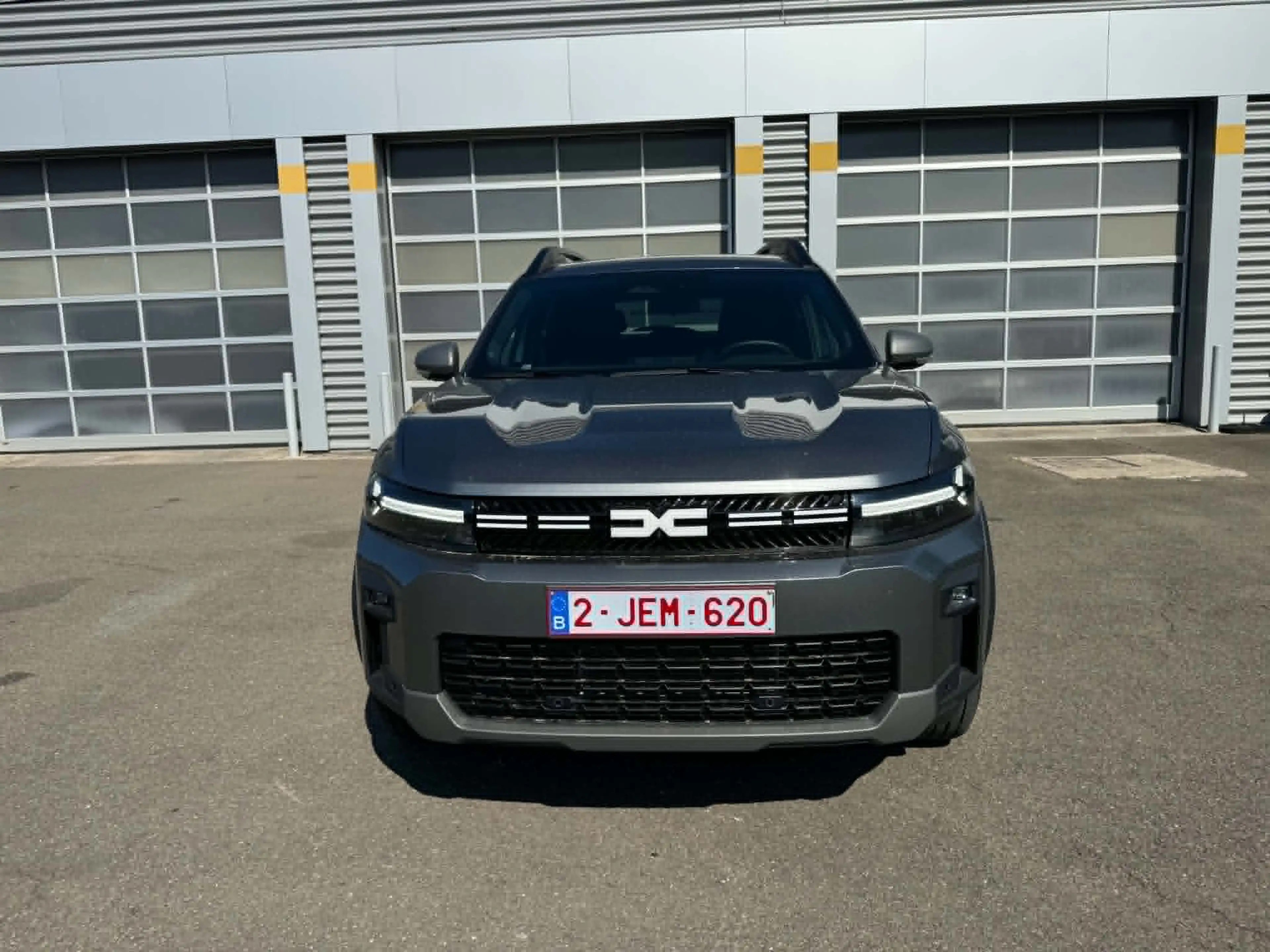 Dacia Bigster JOURNEY HYBRID 155 — photo 8