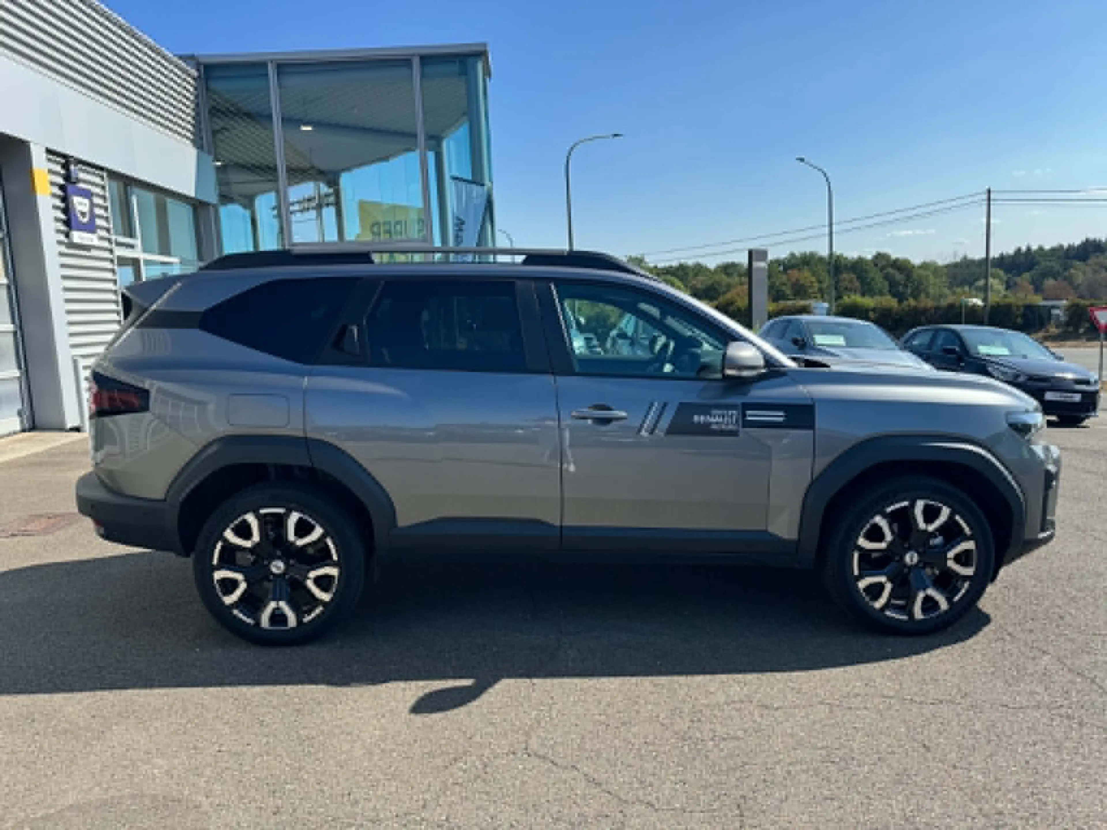 Dacia Bigster JOURNEY HYBRID 155 — photo 6