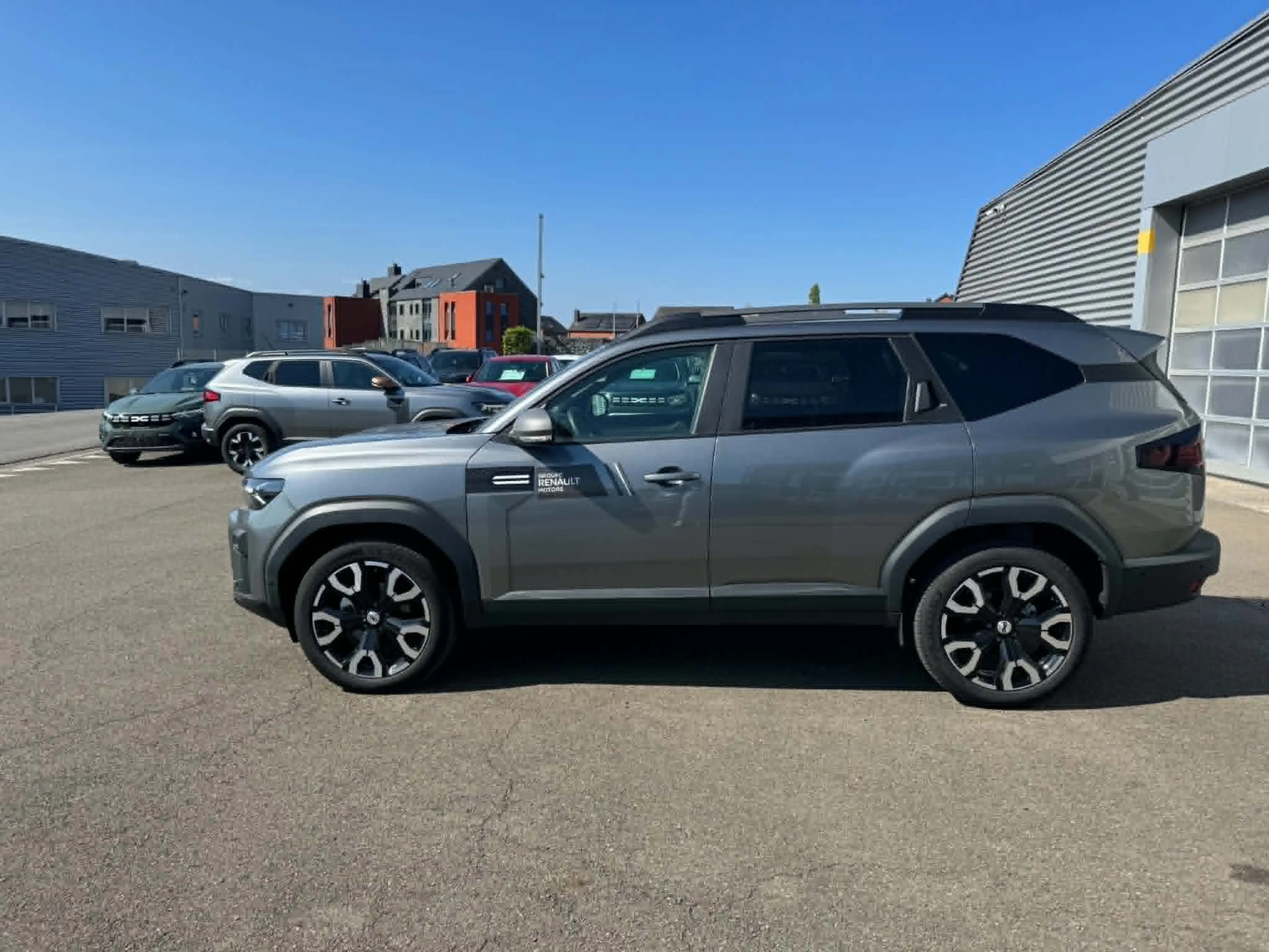 Dacia Bigster JOURNEY HYBRID 155 — photo 2