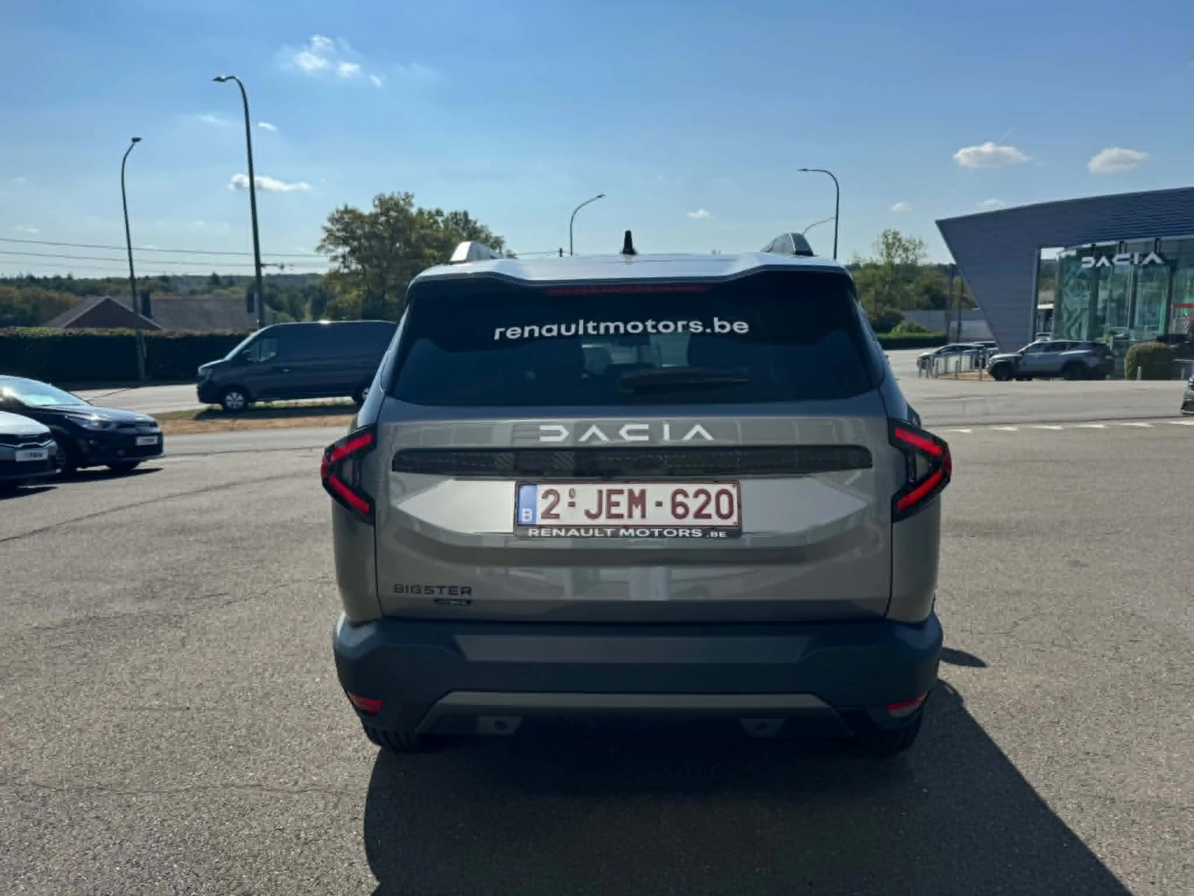 Dacia Bigster JOURNEY HYBRID 155 — photo 4