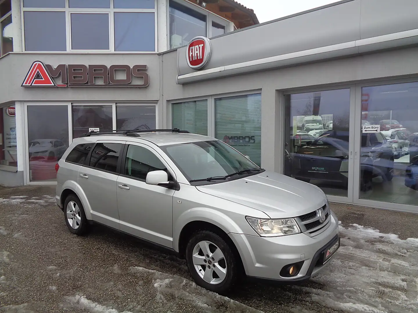 Fiat Freemont 2,0 Multijet II 140 Urban Silber - 1