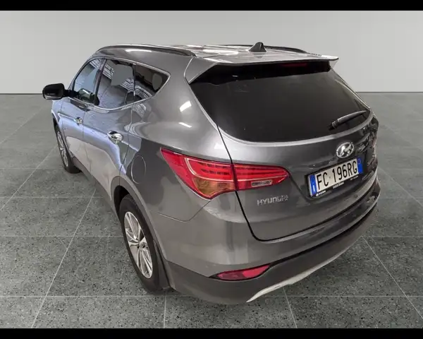 Hyundai Santa Fe view 8