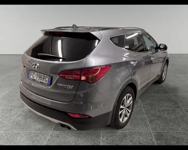 Hyundai Santa Fe view 6