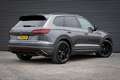 Volkswagen Touareg 3.0 TSi 4MOTION R / Pano / Luchtvering / Incl BTW Grau - thumbnail 3