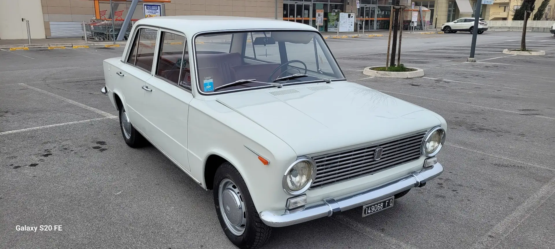Fiat 124 berlina Білий - 1