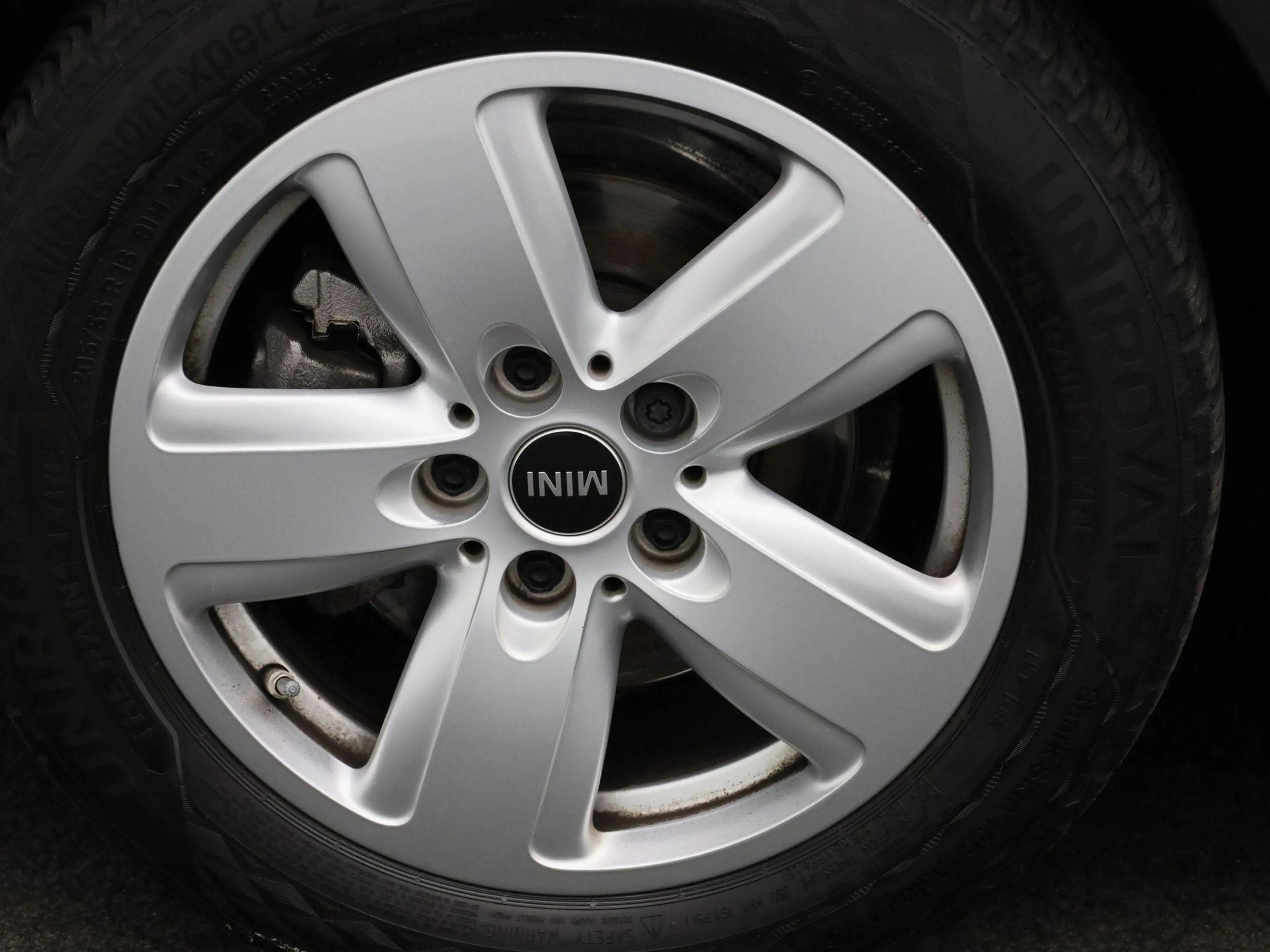 MINI One D Clubman (85 kW) — photo 14