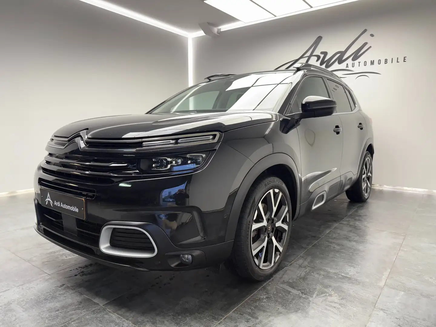 Citroen C5 Aircross 1.5 BlueHDi *CARPLAY*CAMERA 360*1ER PROP*GARANTIE* Noir - 1