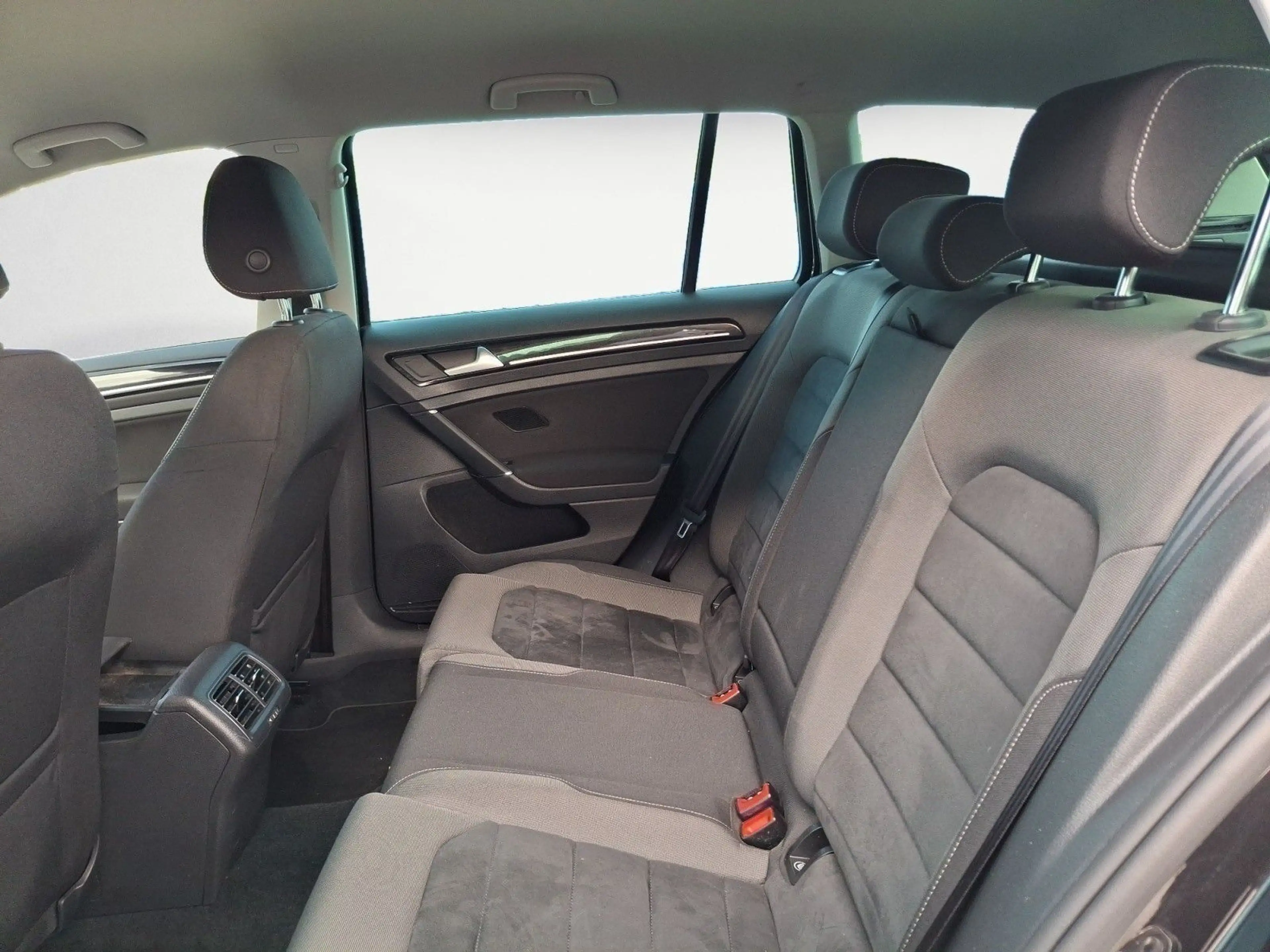 Volkswagen Golf Variant 1.4 TSI Highline — photo 13
