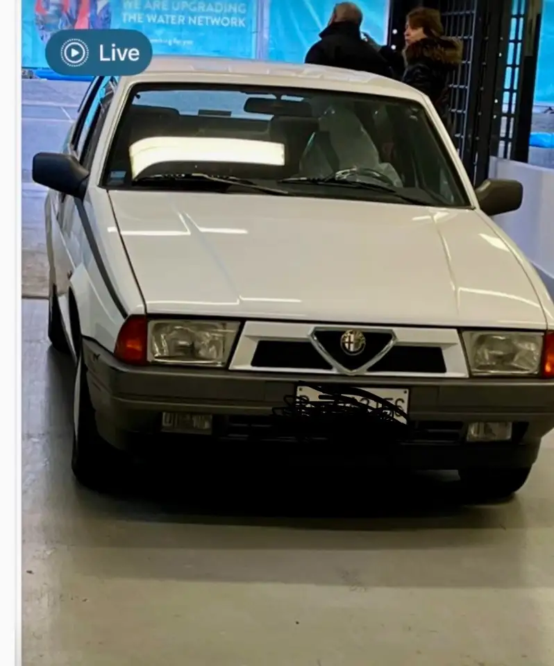 Alfa Romeo 75 1.6 ie, foto 3