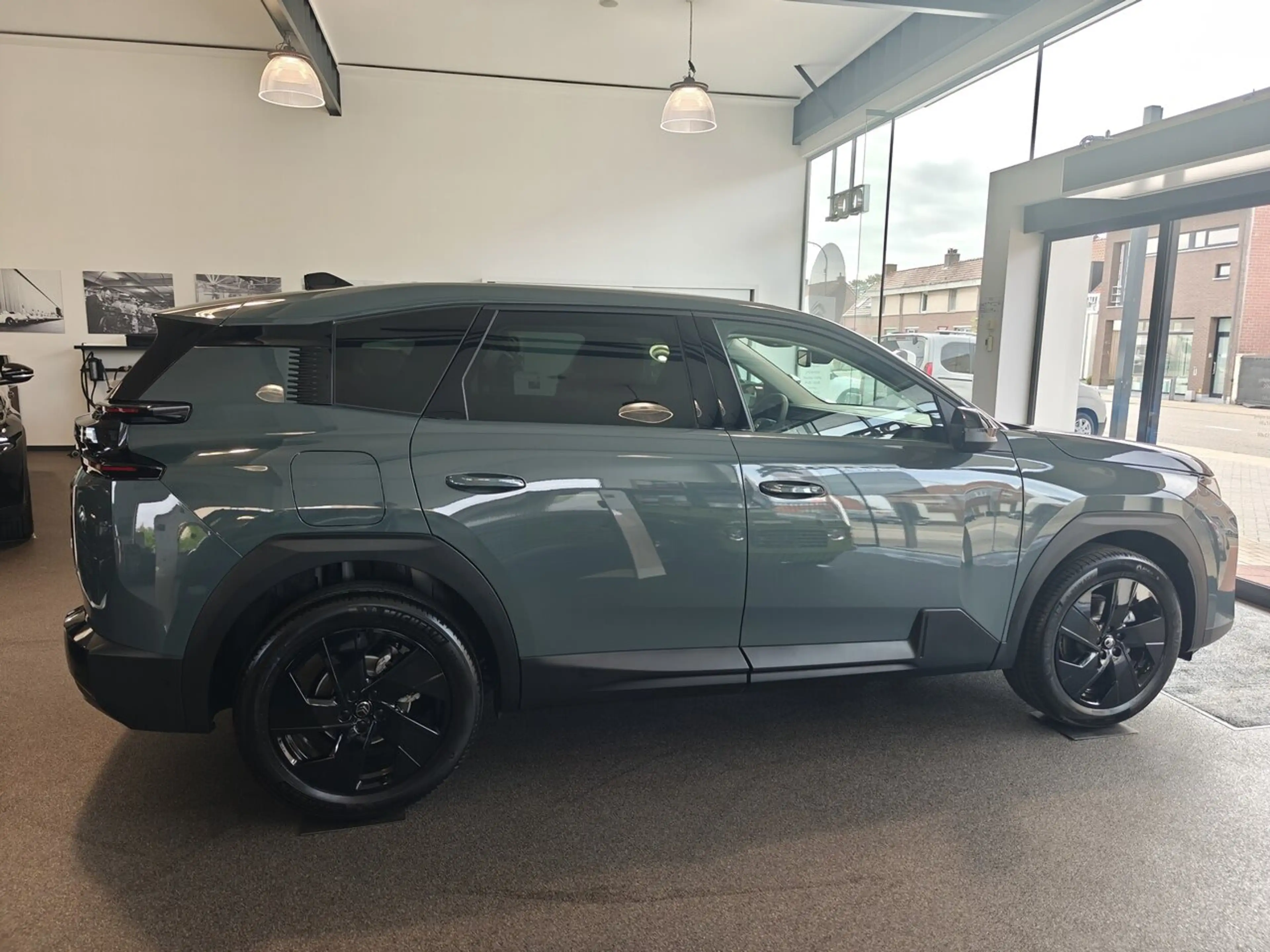 Citroen C5 Aircross Hybride 145 e-DCS6 PLUS | Nieuw | 8j garantie — photo 3